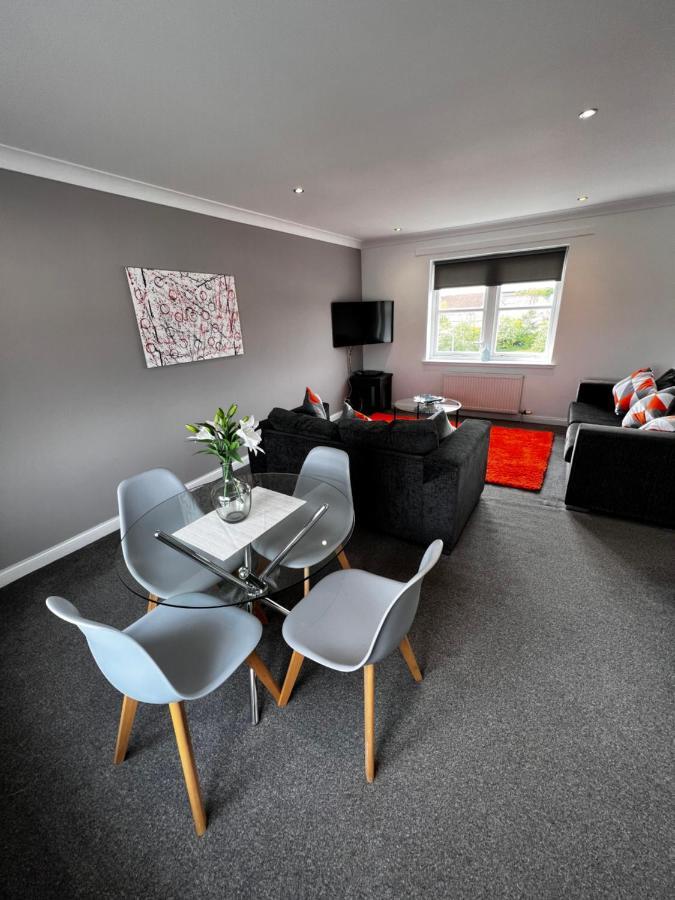 Renfrew Home From Home Bagian luar foto